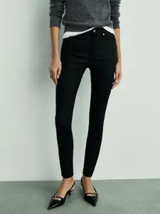 MANGO Women Waxed Skinny Fit Stretchable Jeans