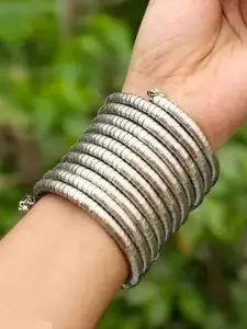 Sangria Silver Spiral Bangle