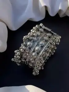 Sangria Oxidised Beaded Bangle