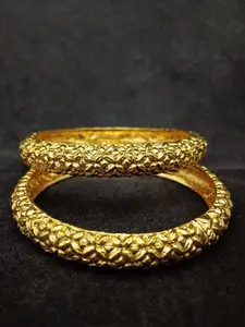 EVY Set Of 2 Gold-Plated Bangles