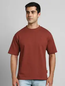 SIMON CARTER LONDON Round Neck Cotton Applique Relaxed Fit T-shirt