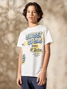 max Boys Typography Printed Round Neck T-shirt