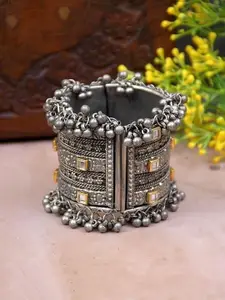 Sangria Stone Studded Oxidized Bangle