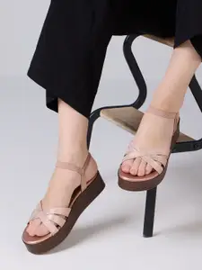 Inc 5 Women Round Toe Heels