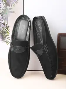 Mast & Harbour Men Suede Solid Padded Mojaris