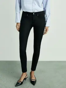 MANGO Women Solid Low-Rise Skinny Fit Jeans