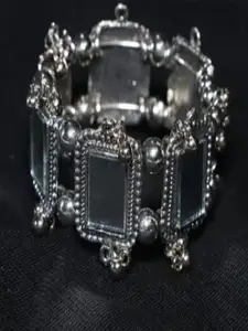 Sangria Oxidised Beaded Bangle