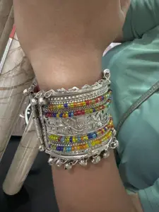 Sangria Oxidised Beaded Bangle