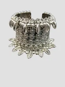 Sangria Oxidized Beaded Bangle