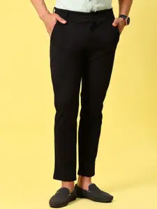 V-Mart Men Plain Regular Fit Mid-Rise Cotton Chinos Trousers