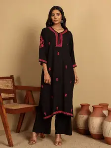 Chowkhat Floral Embroidered V-Neck Chikankari Straight Kurta