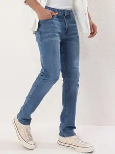 Trendyol Men Regular Fit Mid-Rise Low Distress Jeans