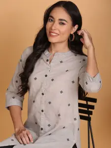 Anouk Geometric Woven Design Mandarin Collar Straight Cotton Kurta