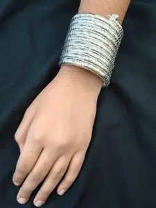 Sangria Oxidised Spiral Bangle