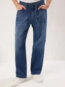 Trendyol Men Relaxed Fit Mid-Rise Light Fade Jeans