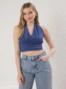 Trendyol Solid Halter Neck Bralette Crop Top