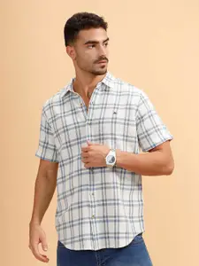 WROGN Men Comfort Tartan Checked Spread Collar Casual Shirt