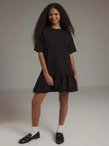 Trendyol Women Solid Round Neck Drop-Waist Dress