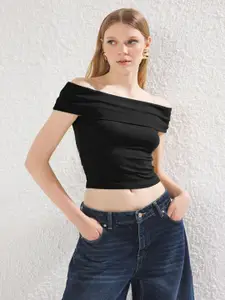 Trendyol Off-Shoulder Bardot Crop Top