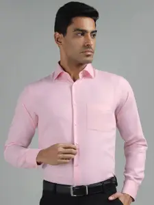 Richlook Men Solid Classic Tailored Fit Cotton Formal Shirt