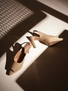 Froh Feet Women Stiletto Peep Toes with Buckles