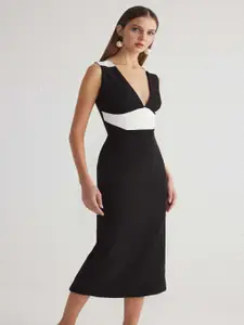 Trendyol Women Colourblocked Plunge Neck Sleeveless Sheath Midi Dress