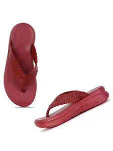 PENNEN Women Stylist Clog Flip-Flops