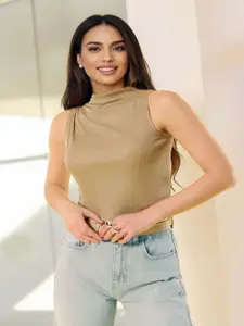 Trendyol Women Ribbed Round Neck Sleeveless Crop Top