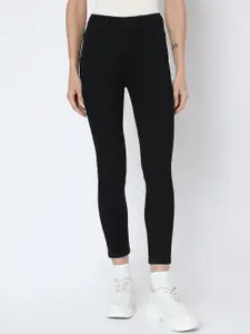 Vero Moda Women Skinny Fit High-Rise Stretchable Jeans