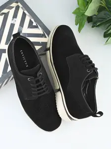 INVICTUS Men Suede Derbys