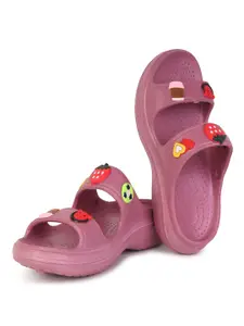 PENNEN Women Stylist Clog Flip-Flops