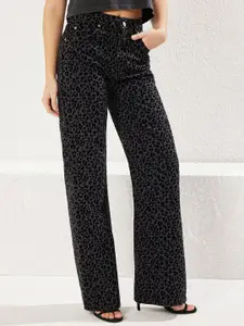 Trendyol Women Straight Fit High-Rise Jeans