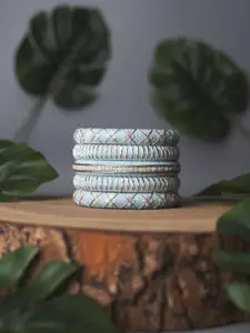 Taasha Craft Set Of 5 Stone-Studded & Beaded Bangles