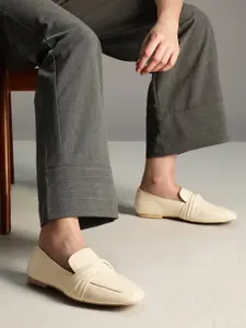 Kenneth Cole Leather Women Everyday Loafers With Twist Detail