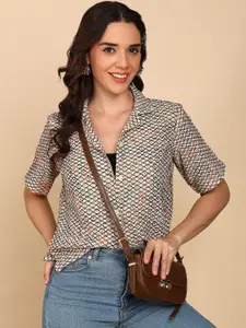 The Roadster Lifestyle Co Vertical Striped Cotton Boxy Casual Shirt