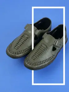 Mochi Men Leather Shoe-Style Sandals