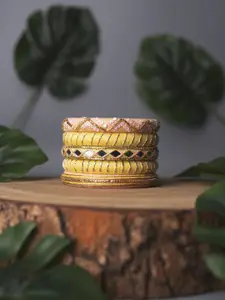 Taasha Craft Set Of 5 Stone-Studded & Beaded Bangles