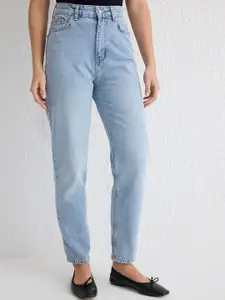 Trendyol Women CottonRegular Fit Mid-Rise Light Fade Jeans