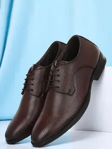 Guava Men Textured Lace-Up Semi Formal Derbys