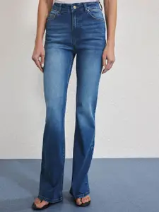 Trendyol Women Regular Fit Mid-Rise Low Distress Light Fade Jeans