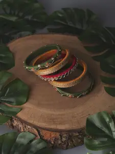 Taasha Craft Set Of 5 Threads Bangles