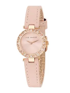 Ted Baker Jolyye Women Embellished Straps Analogue Watch BKPJLS506