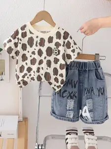 INCLUD Boys Printed Short Sleeves T-shirt With Shorts