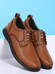 Guava Men Feather Walk Lace-Up Light Weight Derbys