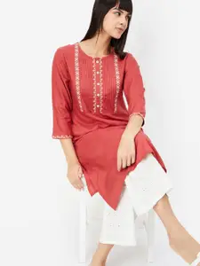 max Floral Yoke Design Thread Work Straight Kurta