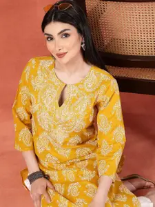 Sangria Paisely Printed Thread Work Notch Neck Pure Cotton Straight Kurta