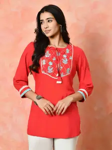 Sangria Women Printed Round Neck Kurti