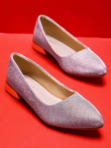 DressBerry Women Embellished Block Pumps