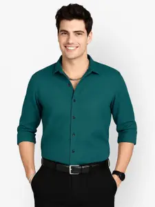 IKON FASHION Textured Spread Collar Long Sleeves Casual Shirt