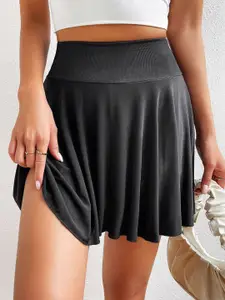 Outzidr Pleated Skirt With Shorts